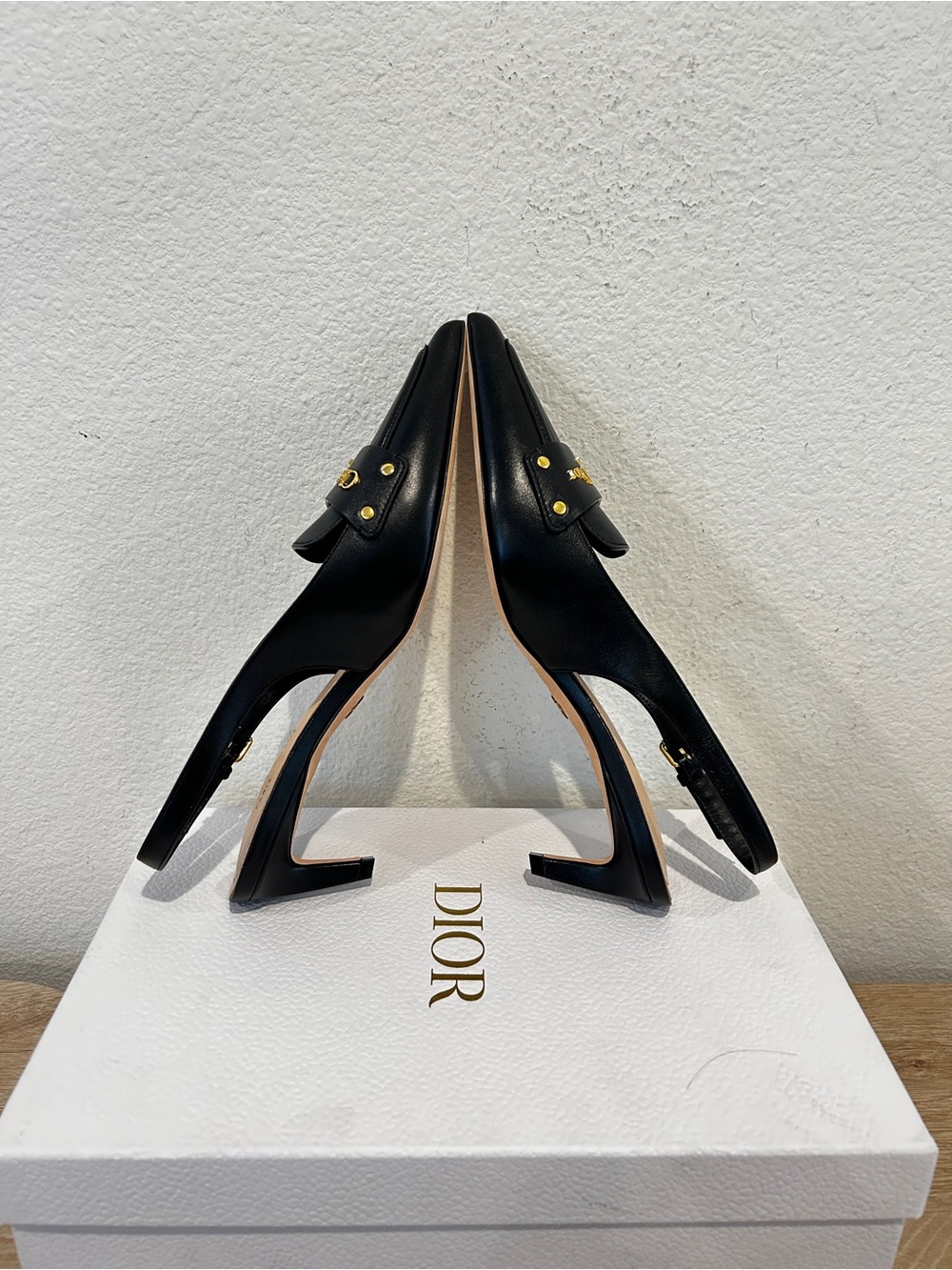 NIB DIOR Dior Boy Leather Slingback pumps w/gold-tone lettering, Size 38, $1300 - Picture 3 of 13